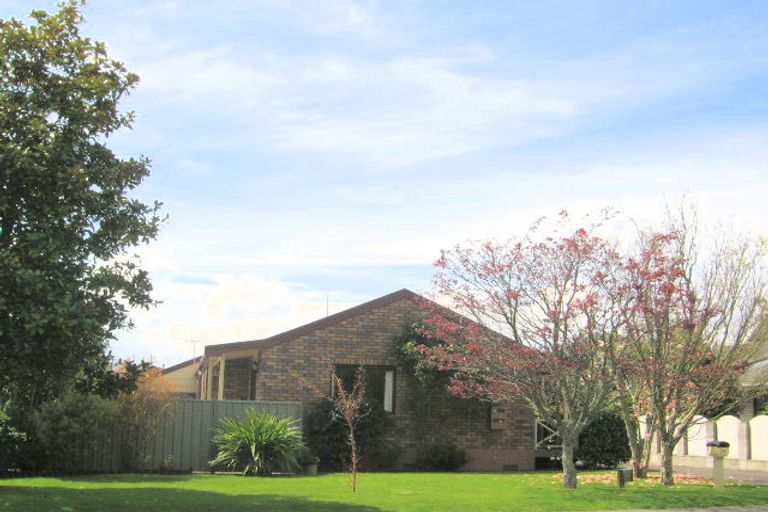 Photo of property in 36 Iles Road, Lynmore, Rotorua, 3010