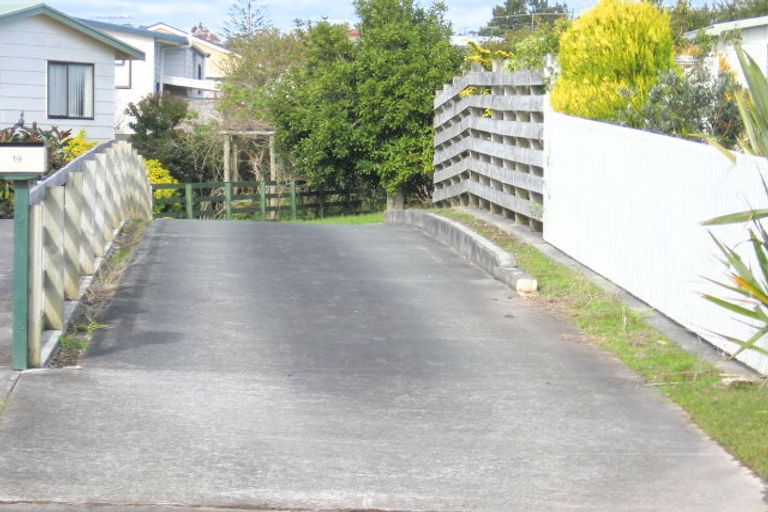 Photo of property in 21 Mayne Place, Snells Beach, 0920