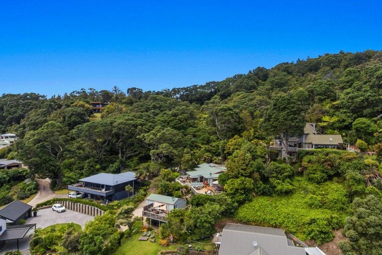 Photo of property in 16 Pohutukawa Avenue, Ohope, 3121