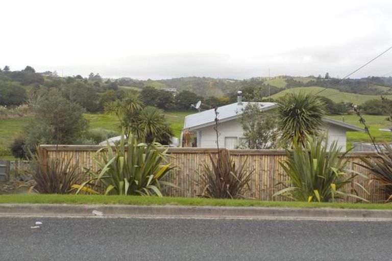 Photo of property in 90 King Street, Hikurangi, 0114