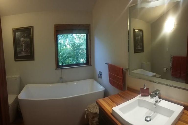 Photo of property in 31 Oakland Avenue, Saint Johns Hill, Whanganui, 4500