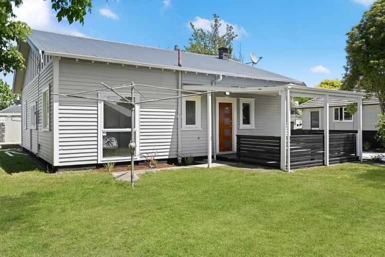 Photo of property in 8 Cassidy Street, Hamilton East, Hamilton, 3216