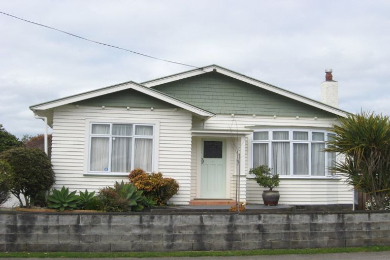 Photo of property in 11 Walsh Road, Westown, New Plymouth, 4310