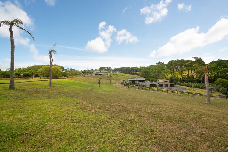 Photo of property in 117 Barrett Road, Riverhead, Albany, 0793