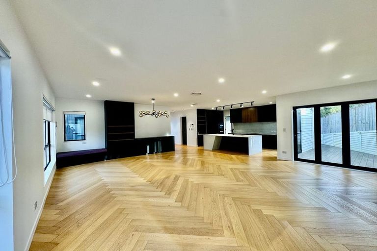 Photo of property in 12 Caldwell Place, Pinehill, Auckland, 0632