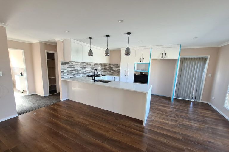 Photo of property in 92b Cargill Street, Papakura, 2110