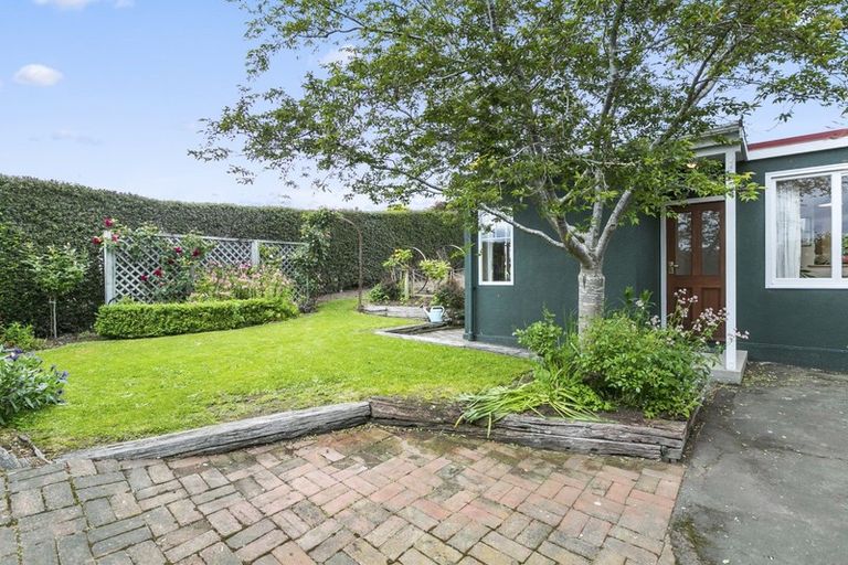 Photo of property in 25 Rosebery Street, Belleknowes, Dunedin, 9011