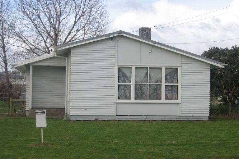 Photo of property in 30 Calvert Street, Papakura, 2110