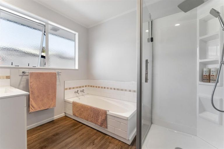 Photo of property in 9 Vining Crescent, Stoke, Nelson, 7011