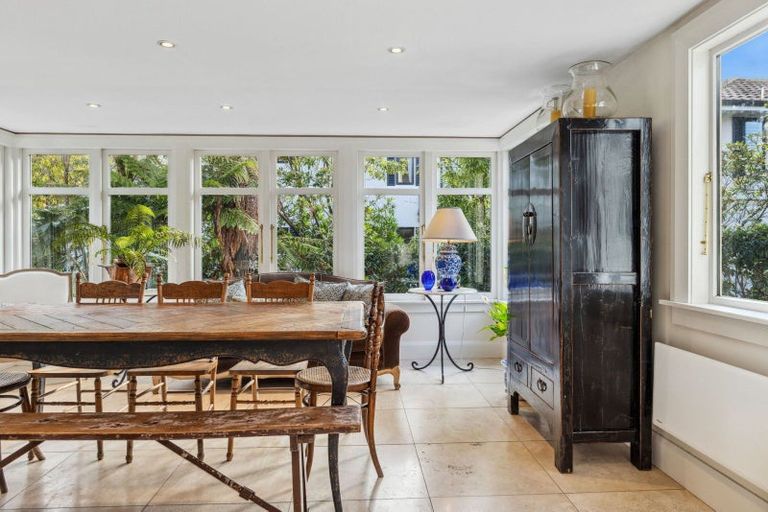 Photo of property in 43 Holmwood Road, Merivale, Christchurch, 8014