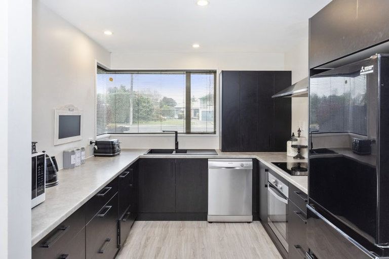 Photo of property in 1/129 Halswell Junction Road, Halswell, Christchurch, 8025