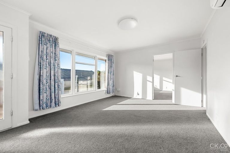 Photo of property in 40a Kashmir Avenue, Clouston Park, Upper Hutt, 5018