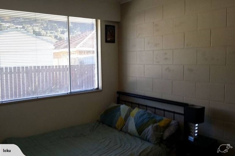 Photo of property in 3/10 Rawson Street, Tawa, Wellington, 5028