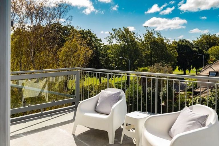 Photo of property in Braemar Apartments, 6/2 Cranmer Square, Christchurch Central, Christchurch, 8013