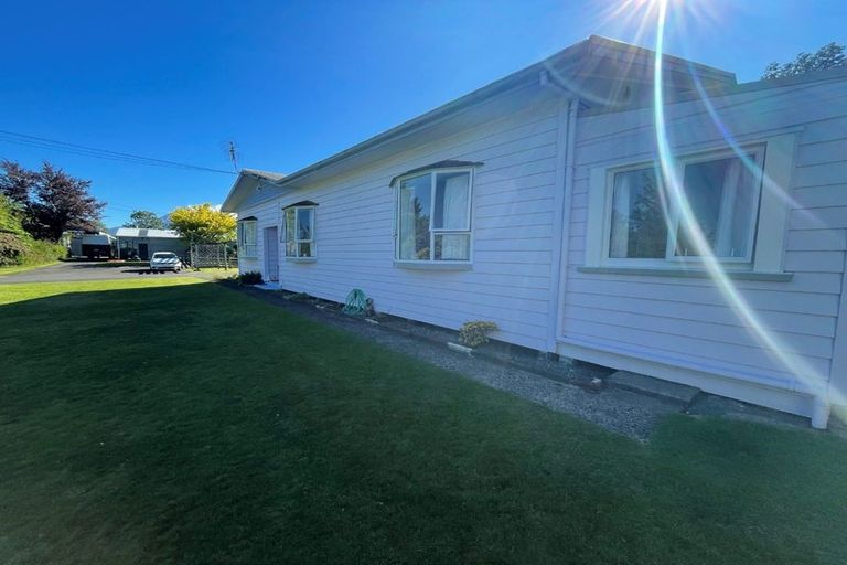 Photo of property in 1186 Egmont Road, Egmont Village, New Plymouth, 4372