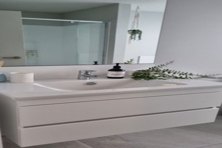 Photo of property in 1 Chain Place, Papamoa, 3118