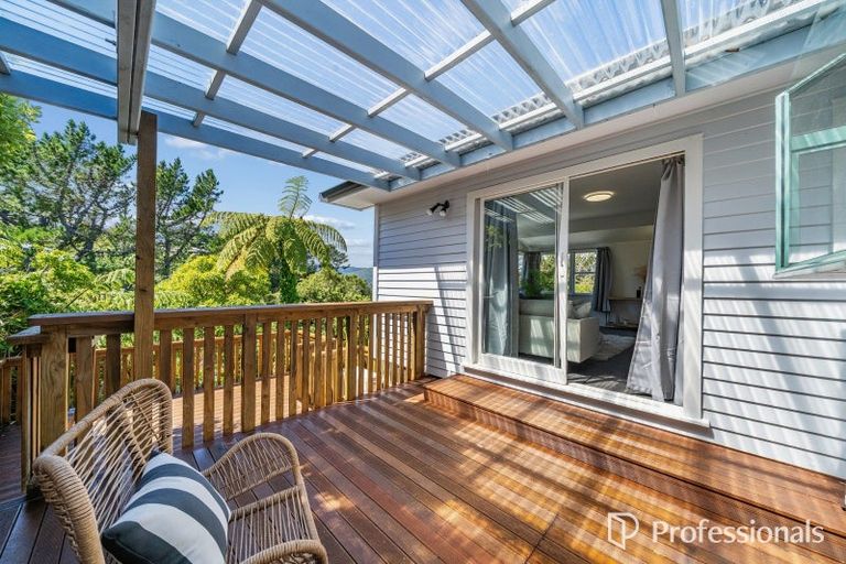 Photo of property in 24 Rondane Place, Tirohanga, Lower Hutt, 5010