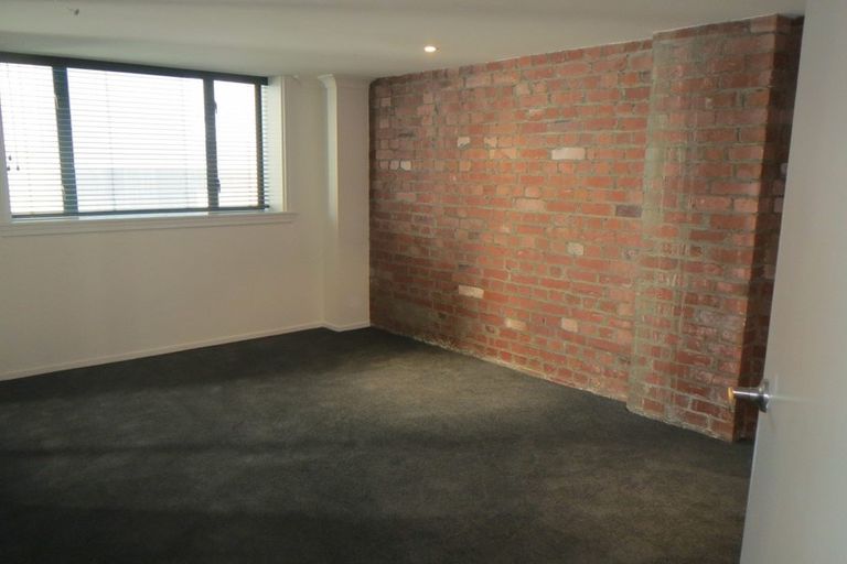 Photo of property in Vicino Apartments, 18/33 Taranaki Street, Te Aro, Wellington, 6011