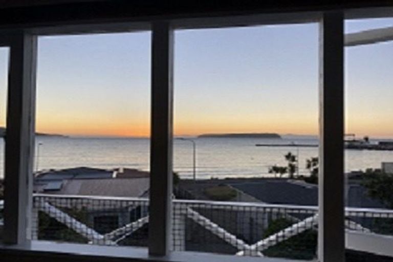 Photo of property in 41 Moana Road, Plimmerton, Porirua, 5026