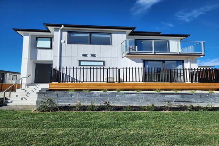 Photo of property in 46c Hart Road, Hauraki, Auckland, 0622