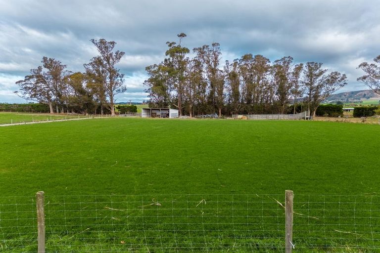Photo of property in 179 Mcnamaras Road, Waimate, 7979