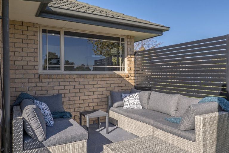 Photo of property in 1 Ballybrack Place, Casebrook, Christchurch, 8051