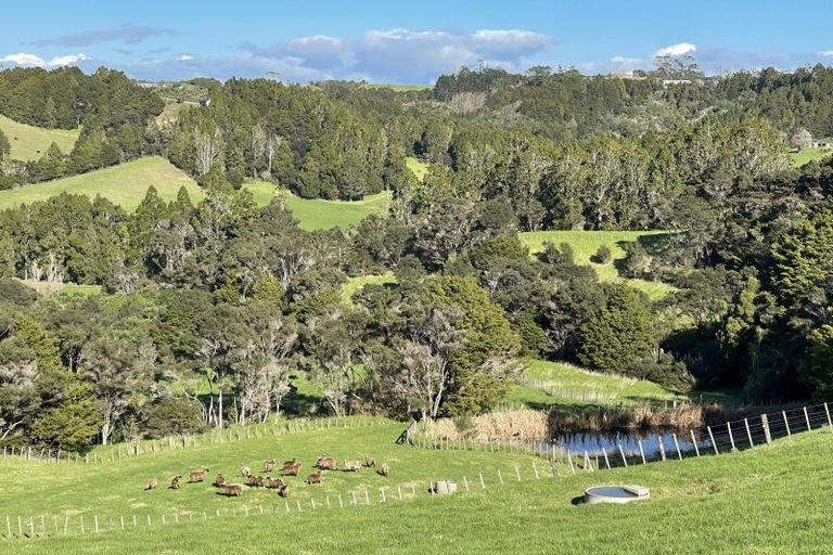 Photo of property in 9/72e Devonport Road, Tauranga, 3110