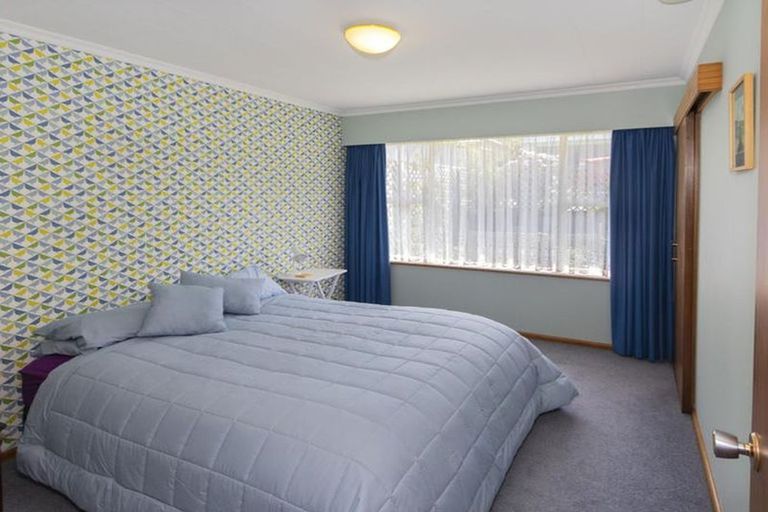 Photo of property in 18 Wharfe Street, South Hill, Oamaru, 9400