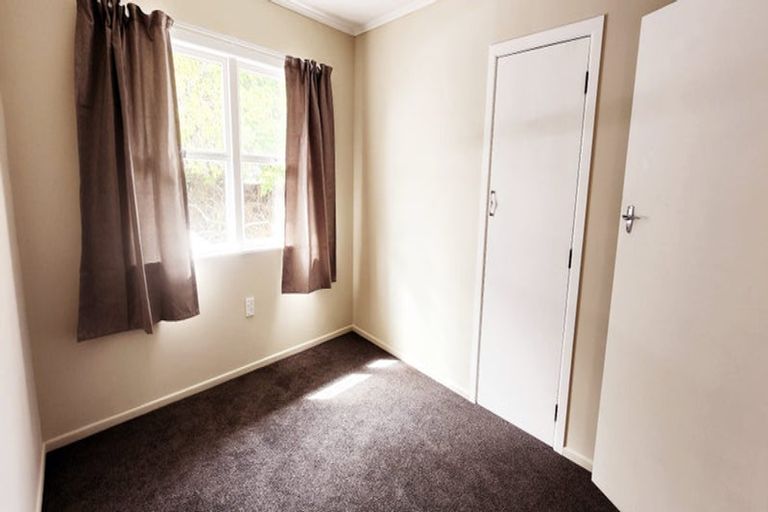 Photo of property in 9 Otuhiwai Crescent, Tikipunga, Whangarei, 0112