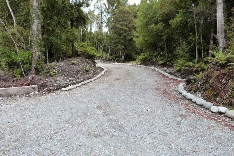 Photo of property in 4 Harrison Place, Kumara Junction, 7882