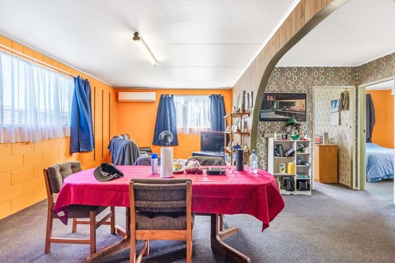 Photo of property in 12 Banks Street, Tolaga Bay, 4077