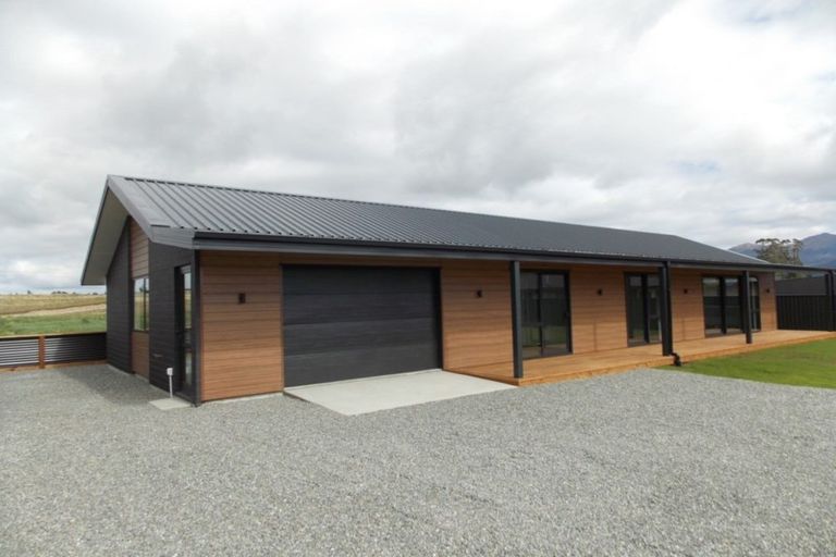 Photo of property in 79 Orbell Crescent, Te Anau, 9679