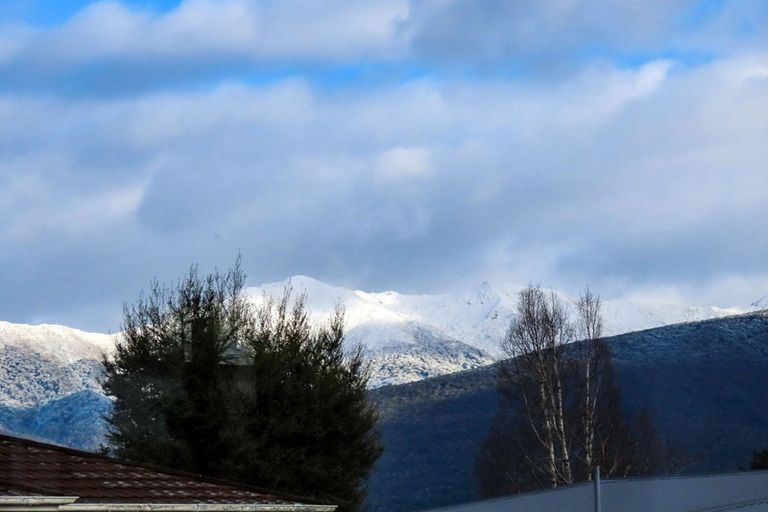 Photo of property in 11 Homer Street, Te Anau, 9600