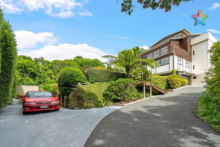 Photo of property in 57 Pokohiwi Road, Normandale, Lower Hutt, 5010