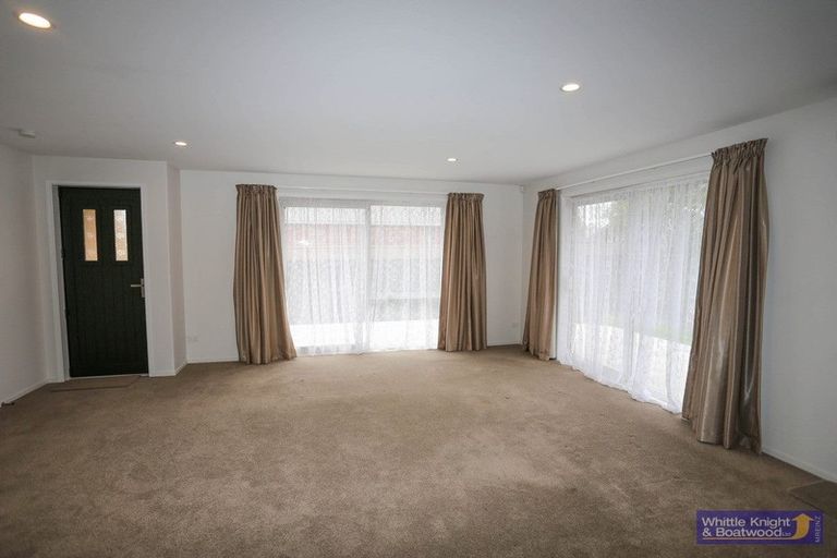 Photo of property in 2/72a Burwood Road, Burwood, Christchurch, 8083