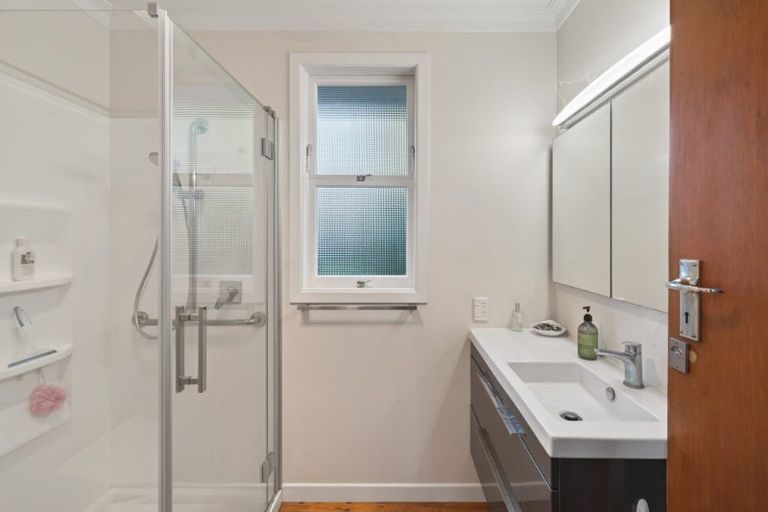 Photo of property in 102 Harbour Drive, Otumoetai, Tauranga, 3110