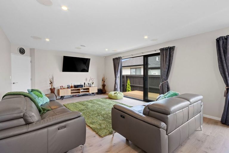 Photo of property in 8 Brightstone Crescent, Aranui, Christchurch, 8061