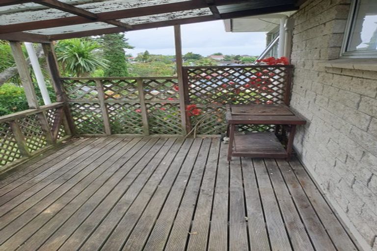 Photo of property in 1 Stredwick Drive, Torbay, Auckland, 0630