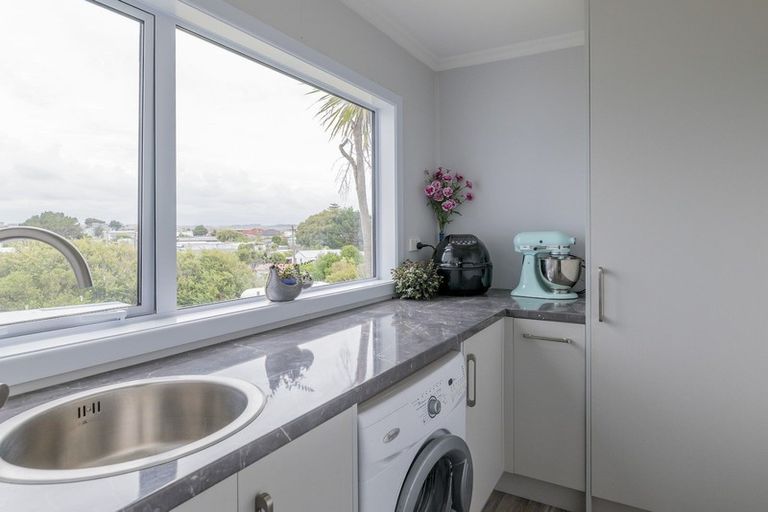 Photo of property in 122 Seabury Avenue, Foxton Beach, Foxton, 4815