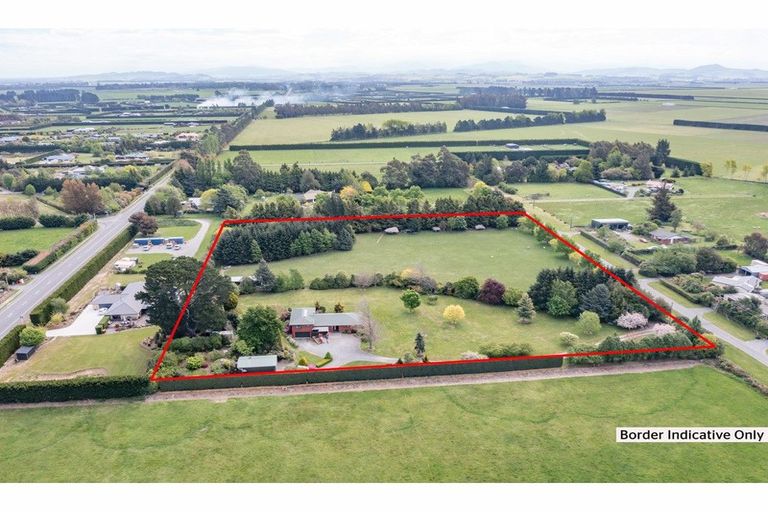 Photo of property in 35 Cridges Road, Darfield, 7510