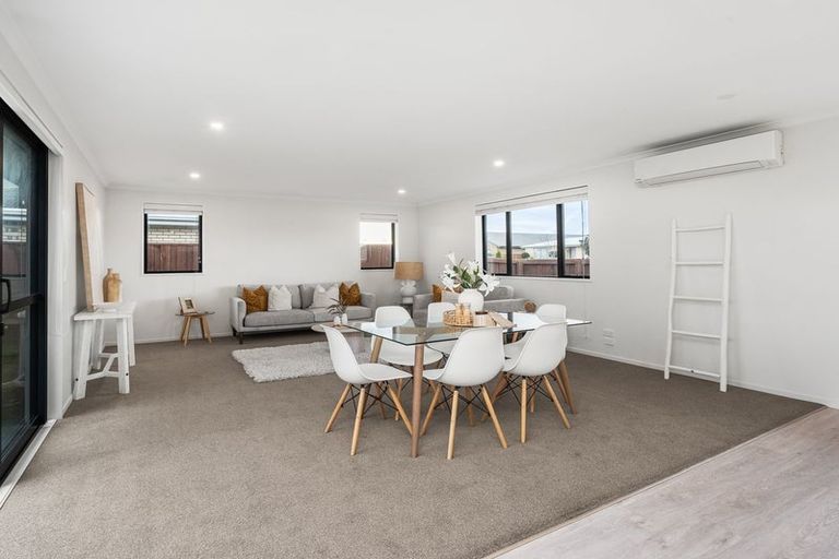 Photo of property in 16 Ledbury Drive, Rolleston, 7615
