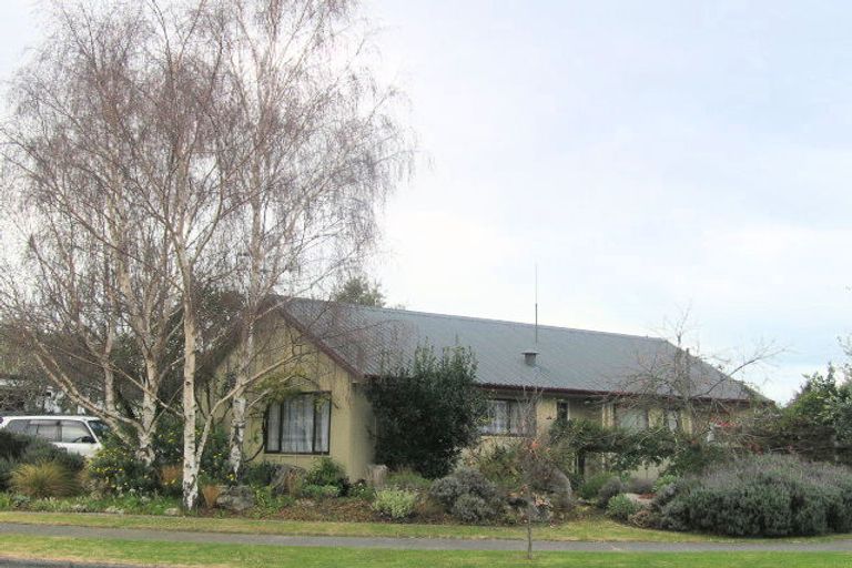 Photo of property in 11 Lamason Street, Greenmeadows, Napier, 4112