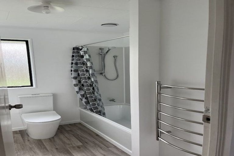 Photo of property in 17 Crystal Place, Pukehangi, Rotorua, 3015
