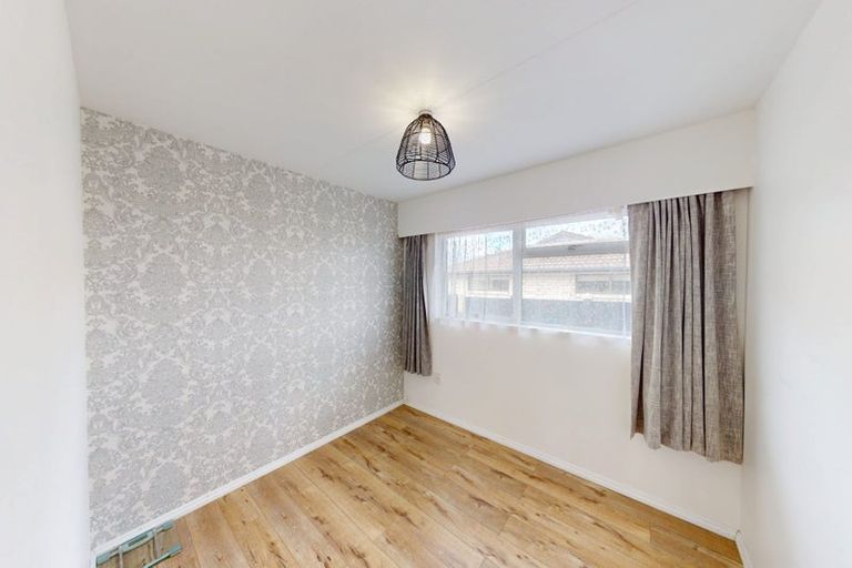 Photo of property in 21 Meadowbrook Drive, Cloverlea, Palmerston North, 4412