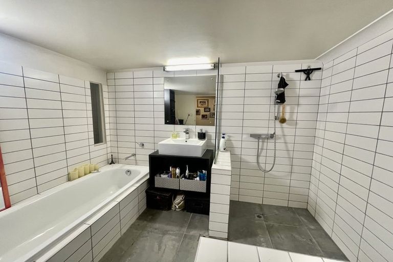 Photo of property in 1c/164 Vivian Street, Te Aro, Wellington, 6011