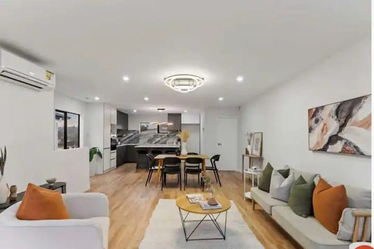 Photo of property in 166b Rathgar Road, Henderson, Auckland, 0610