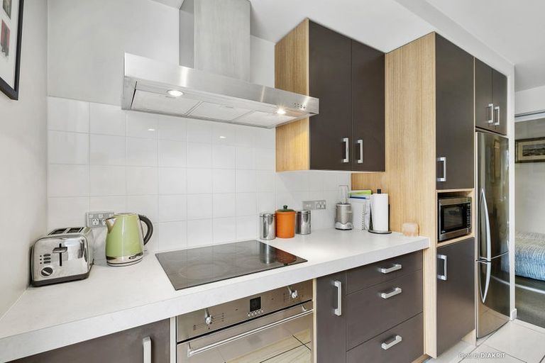 Photo of property in Monument Apartments, 1j/245 Wakefield Street, Te Aro, Wellington, 6011