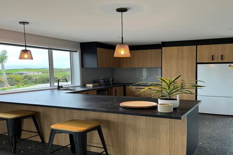 Photo of property in 18 Fernbird Grove, Kerikeri, 0294