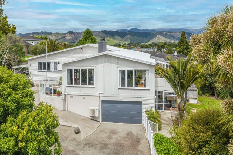 Photo of property in 218a Cambridge Street, Levin, 5510