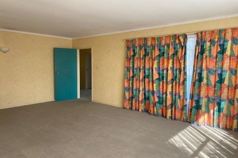Photo of property in 5 The Crest, Sunnyhills, Auckland, 2010